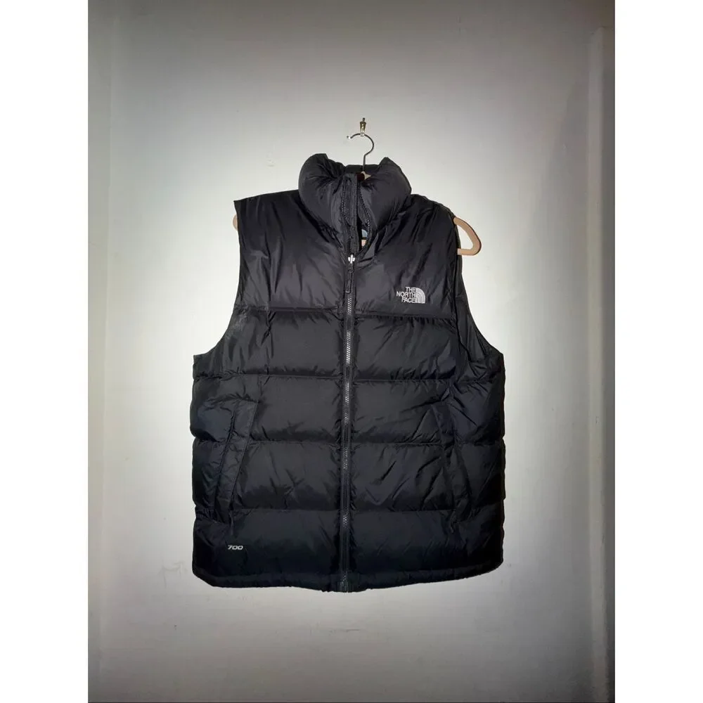 Black north face vest size M men’s